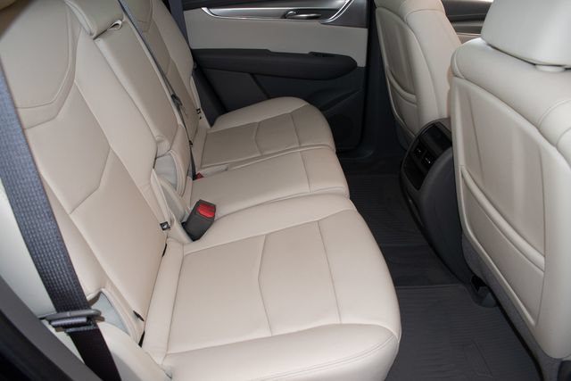 Used 2020 Cadillac XT5 Premium Luxury AWD/4WD image 12