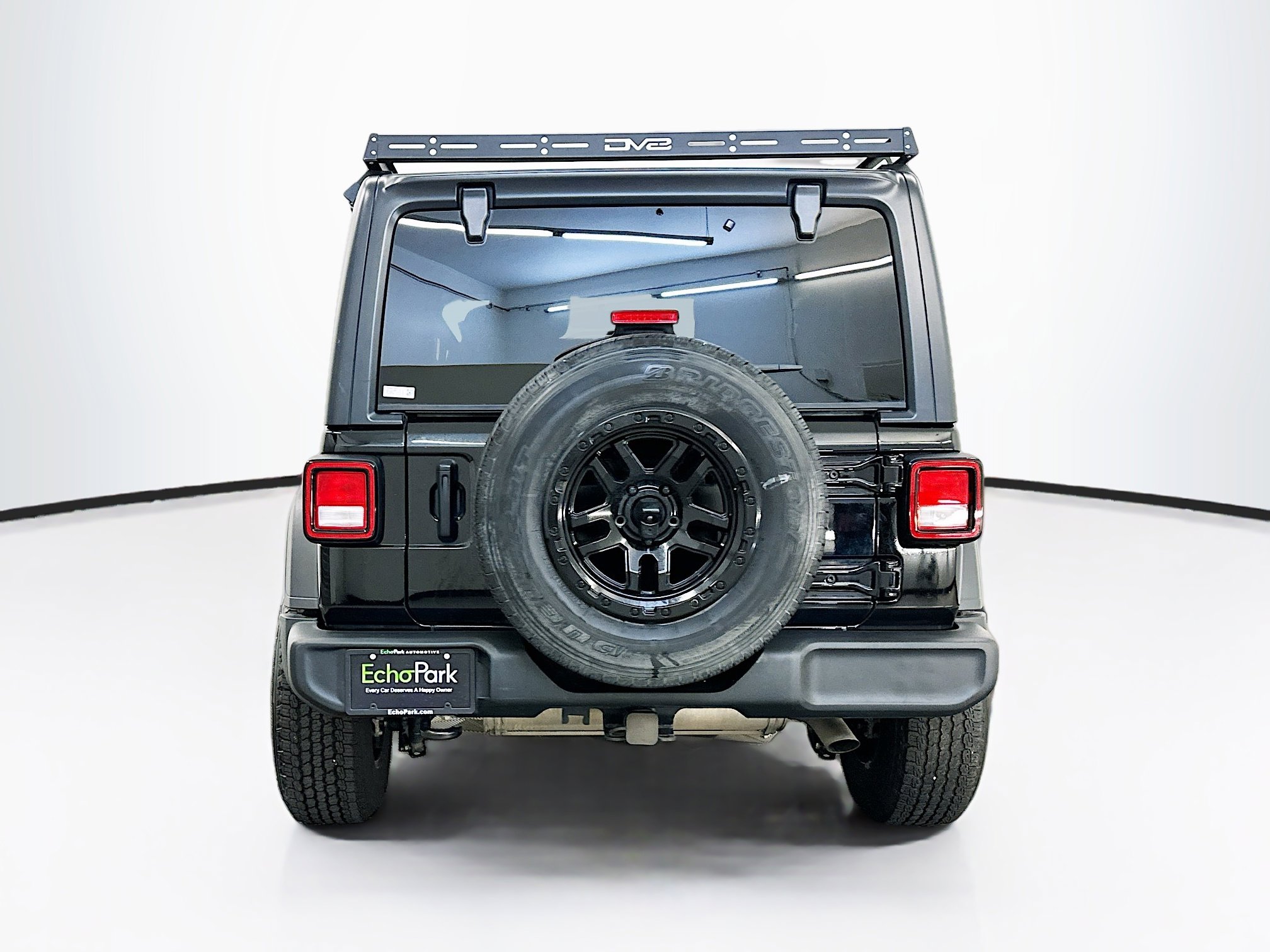 Used 2021 Jeep Wrangler Sport S image 7
