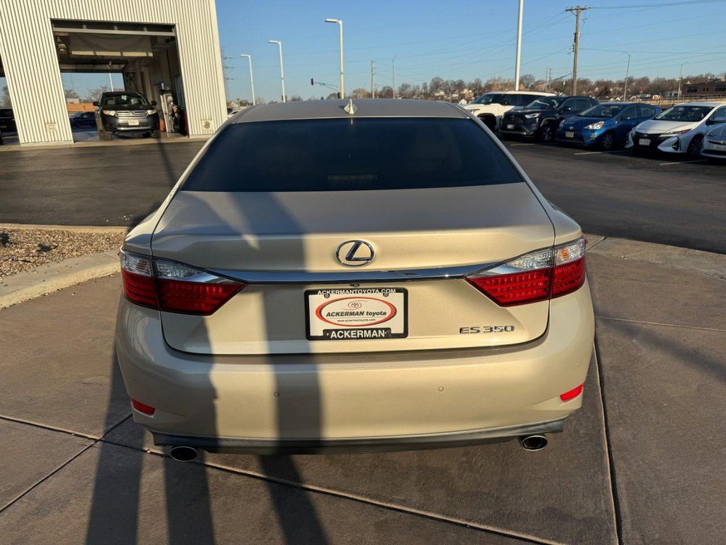 Used 2015 Lexus ES 350 w/ Premium Package image 8