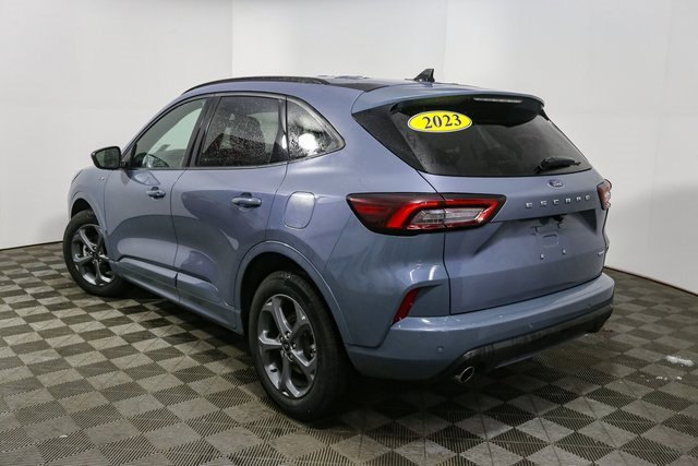 Used 2023 Ford Escape ST-Line w/ Tech Pack #1 image 8