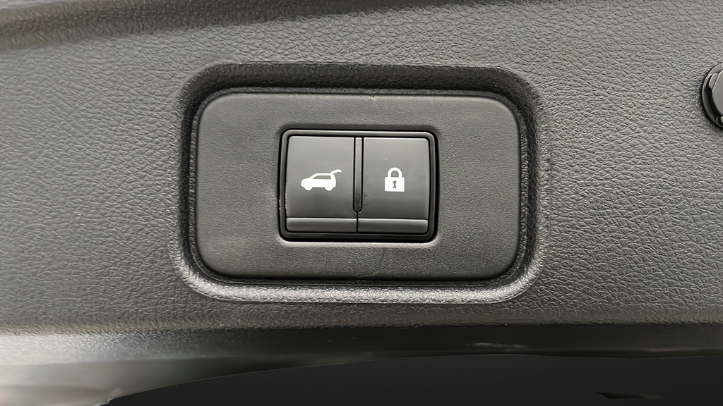 Used 2024 Nissan Pathfinder SL w/ SL Premium Package AWD/4WD image 29