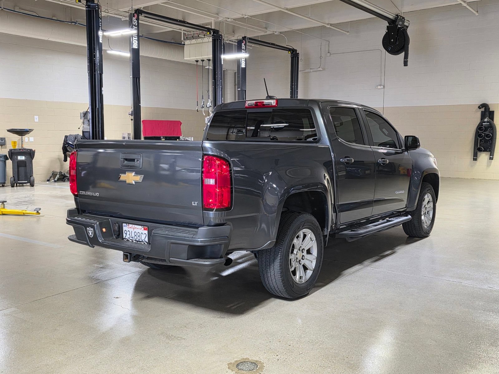 Used 2016 Chevrolet Colorado LT w/ LT Convenience Package RWD image 7