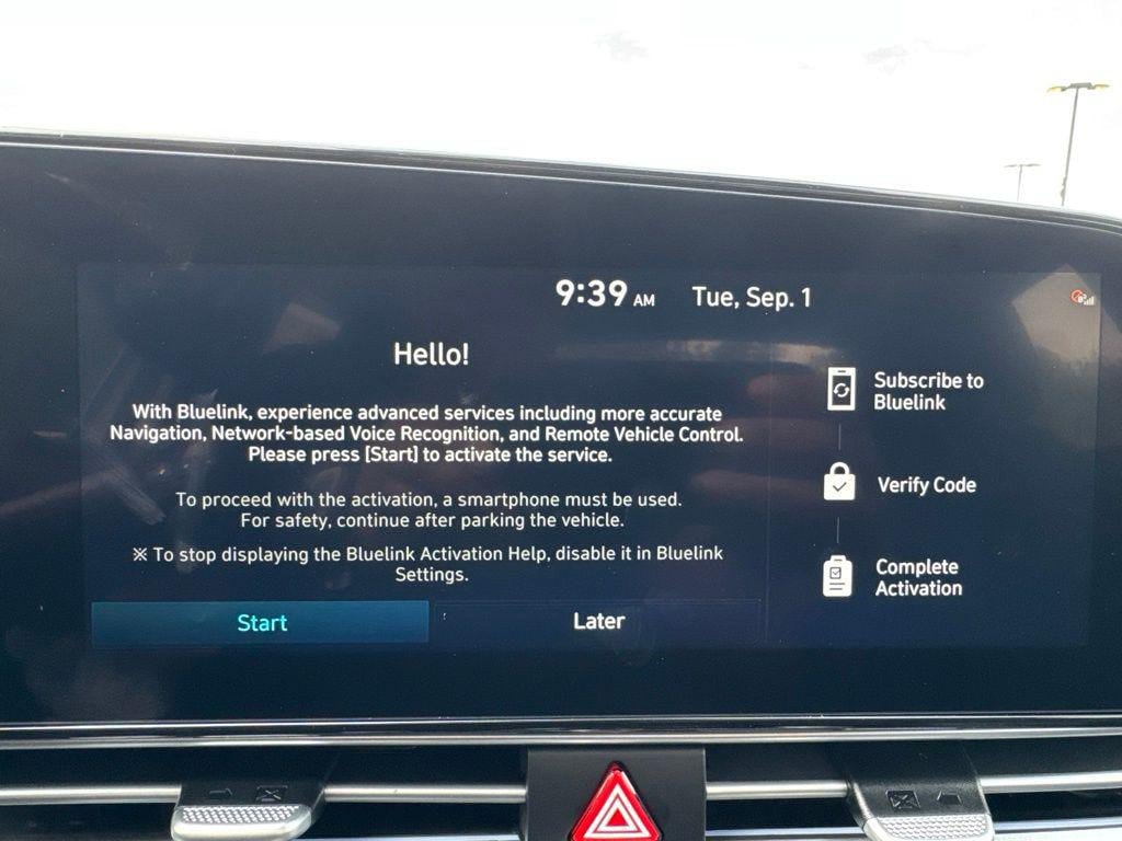 New 2026 Hyundai Elantra Limited FWD image 14