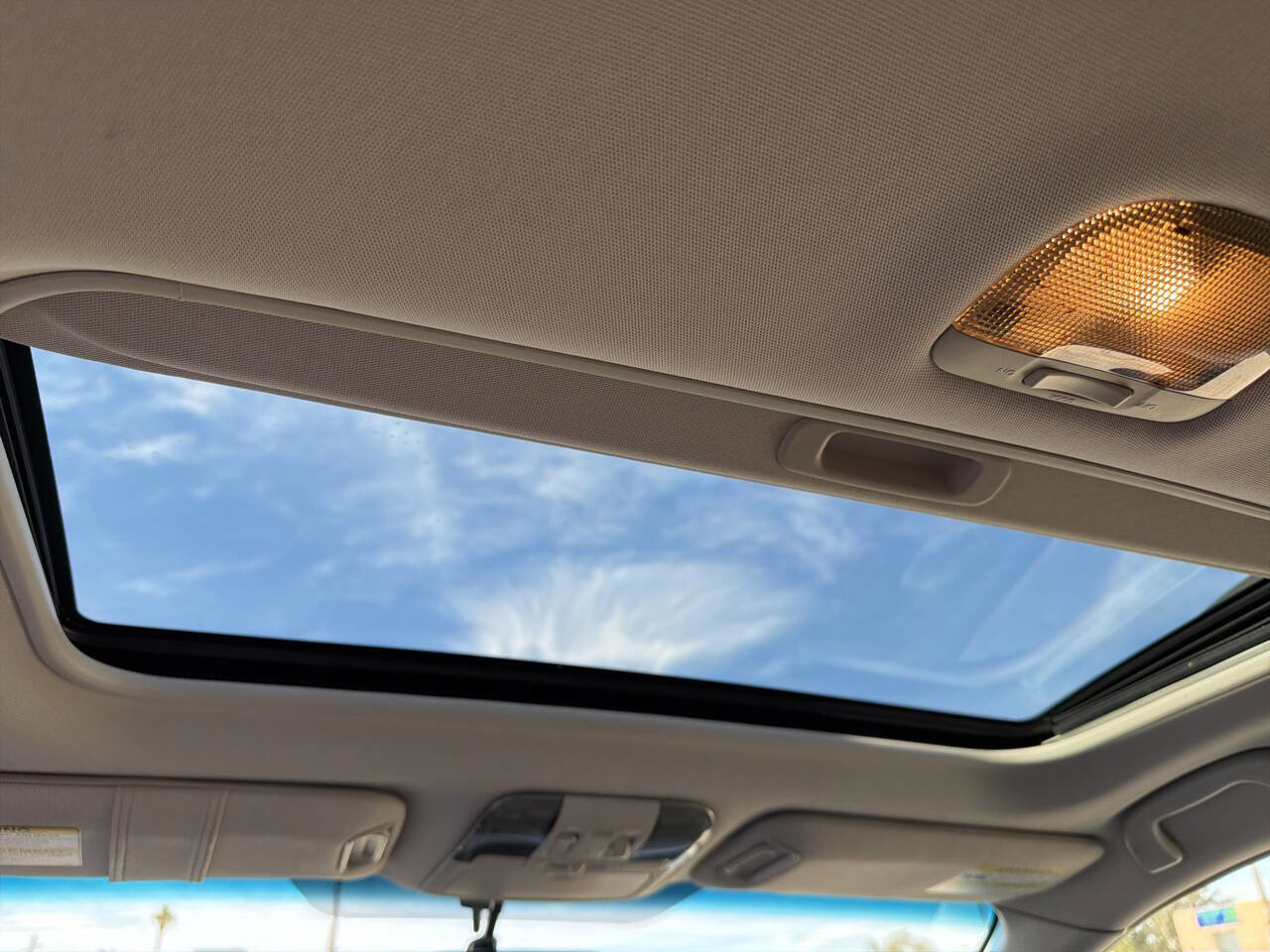 Used 2010 Subaru Outback 2.5i Limited image 32