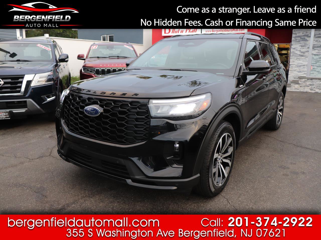 Used 2025 Ford Explorer ST-Line image 1