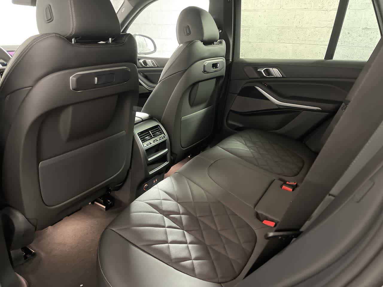 Certified 2024 BMW X5 xDrive40i w/ M Sport Package image 13