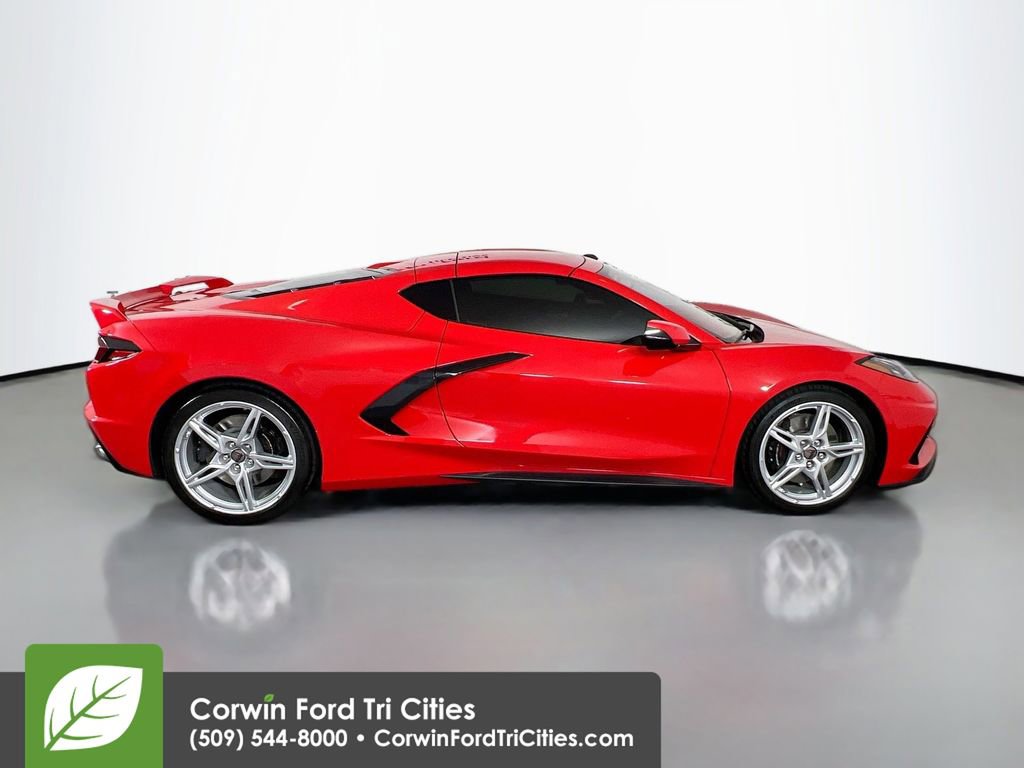 Used 2023 Chevrolet Corvette Stingray w/ Z51 Performance Package image 16