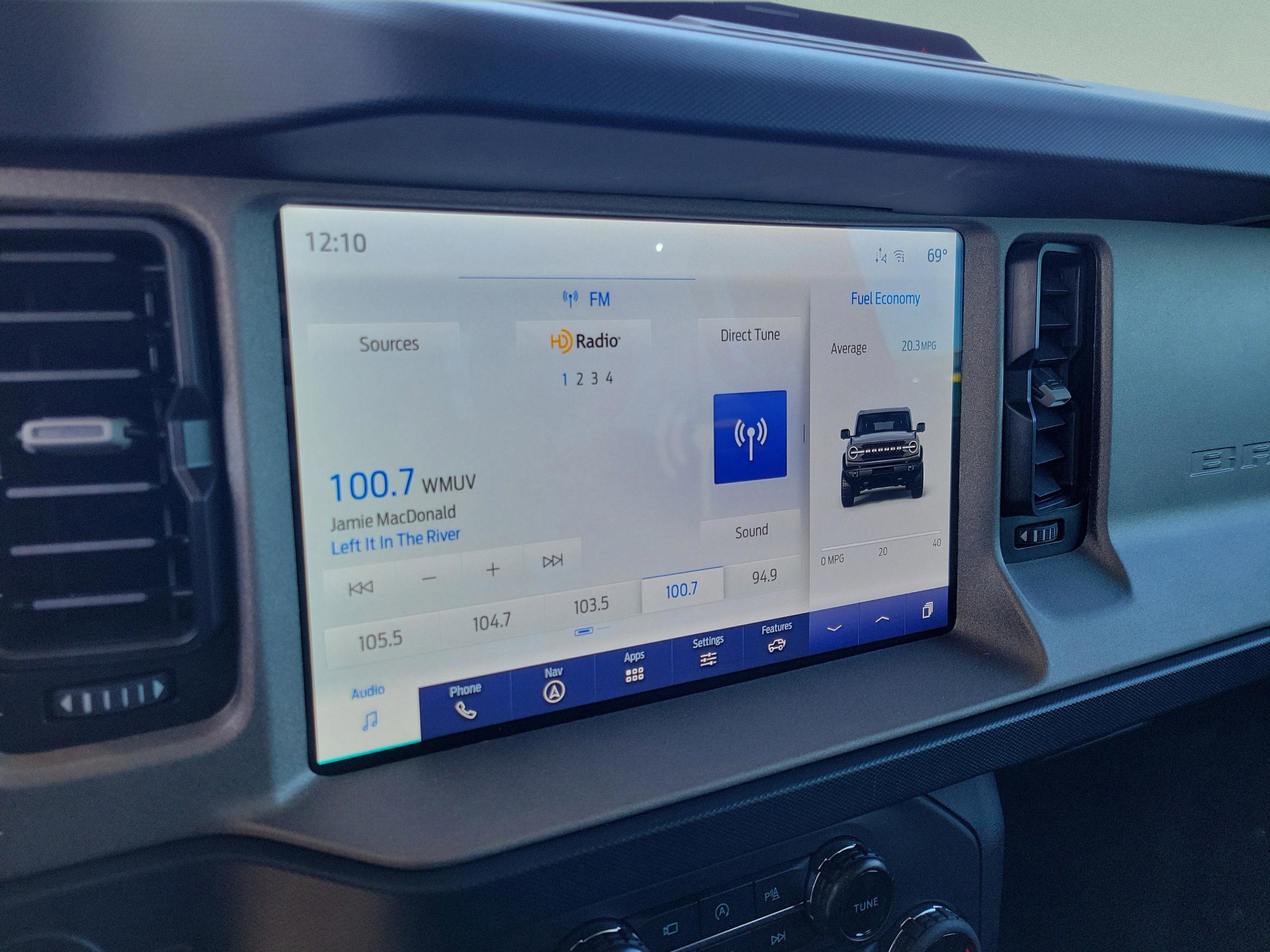 Used 2024 Ford Bronco Outer Banks image 19