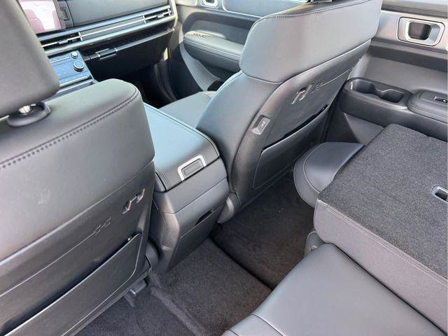 New 2027 Hyundai Santa Fe SEL AWD/4WD image 16