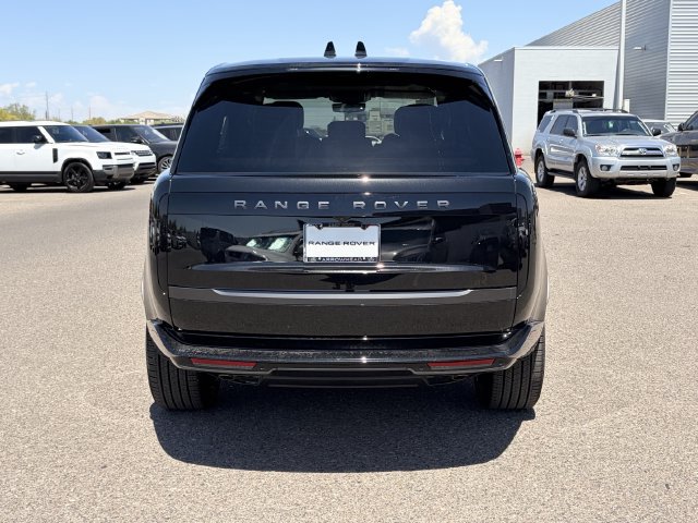 New 2026 Land Rover Range Rover Long Wheelbase SE AWD/4WD image 19
