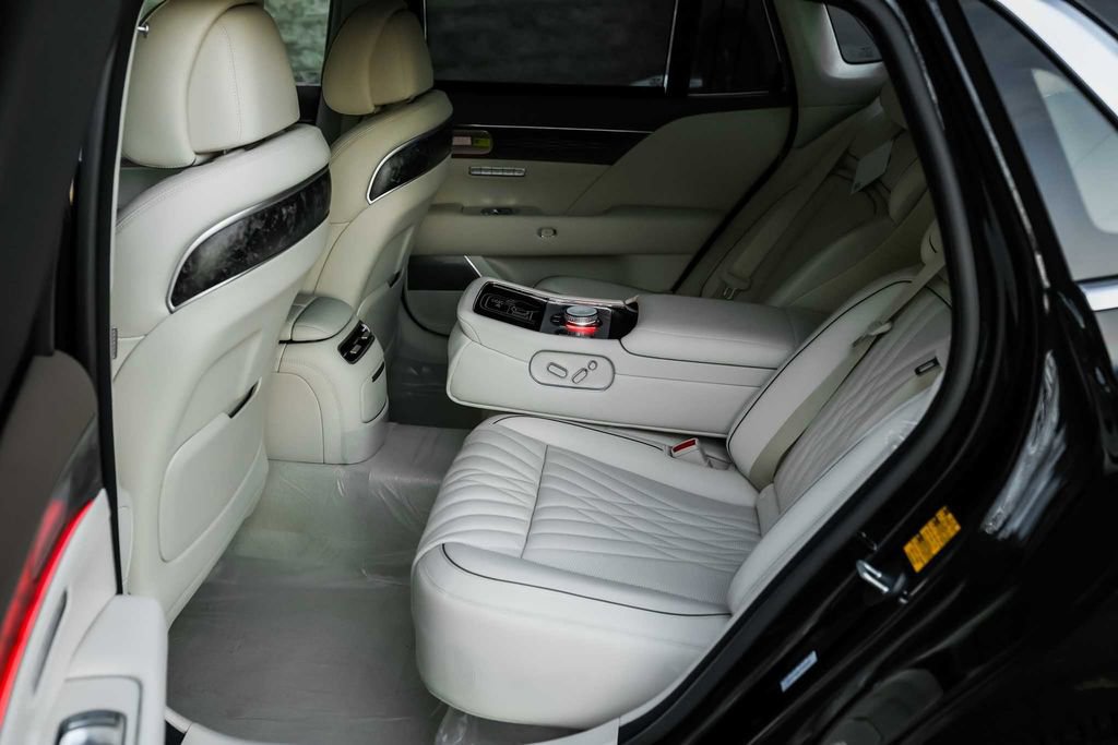 New 2026 Genesis G90 3.5T image 11