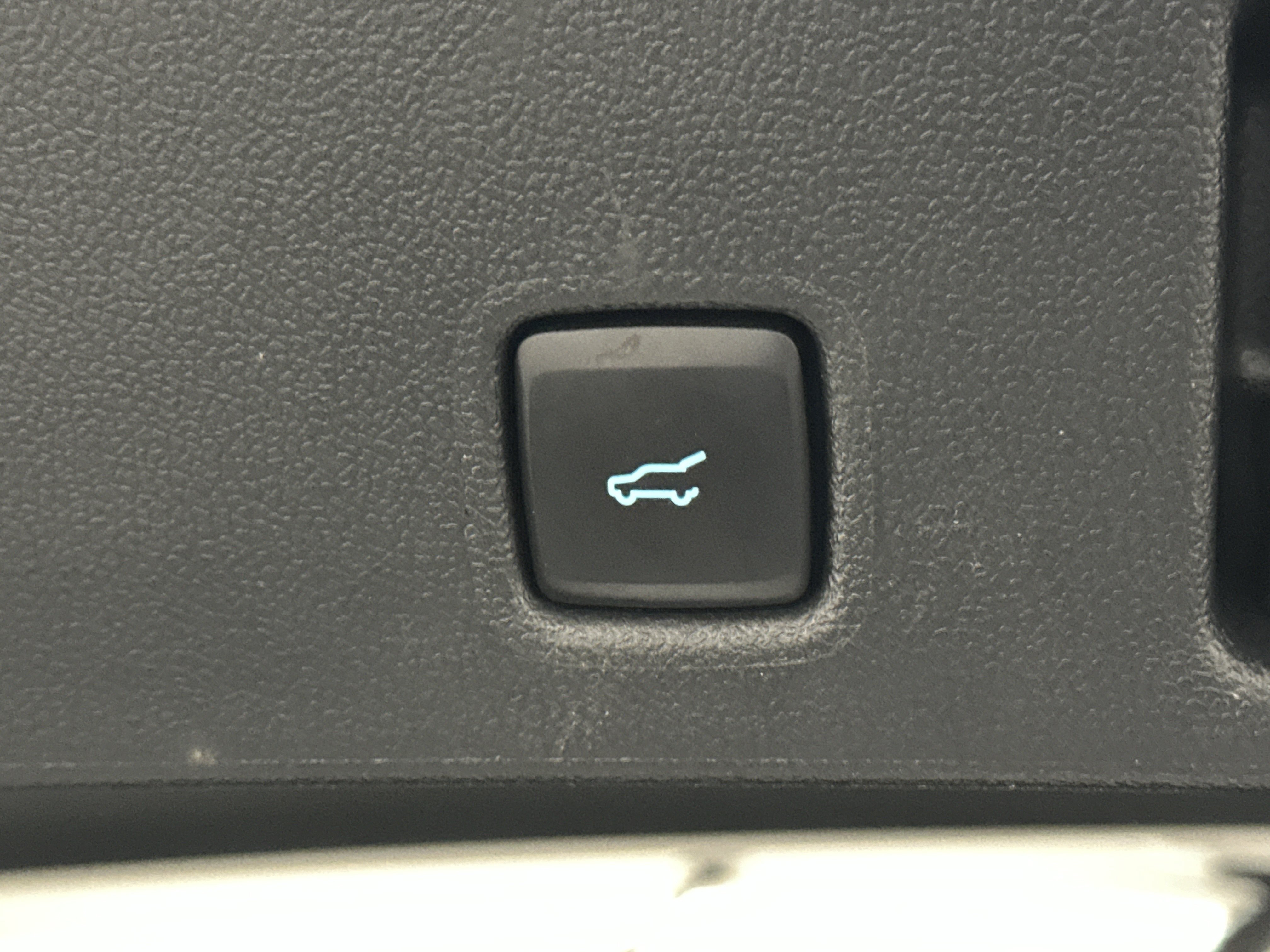 Used 2024 Ford Escape ST-Line w/ Tech Pack #1 AWD/4WD image 16