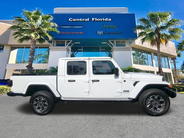 New 2026 Jeep Gladiator Sport image 4