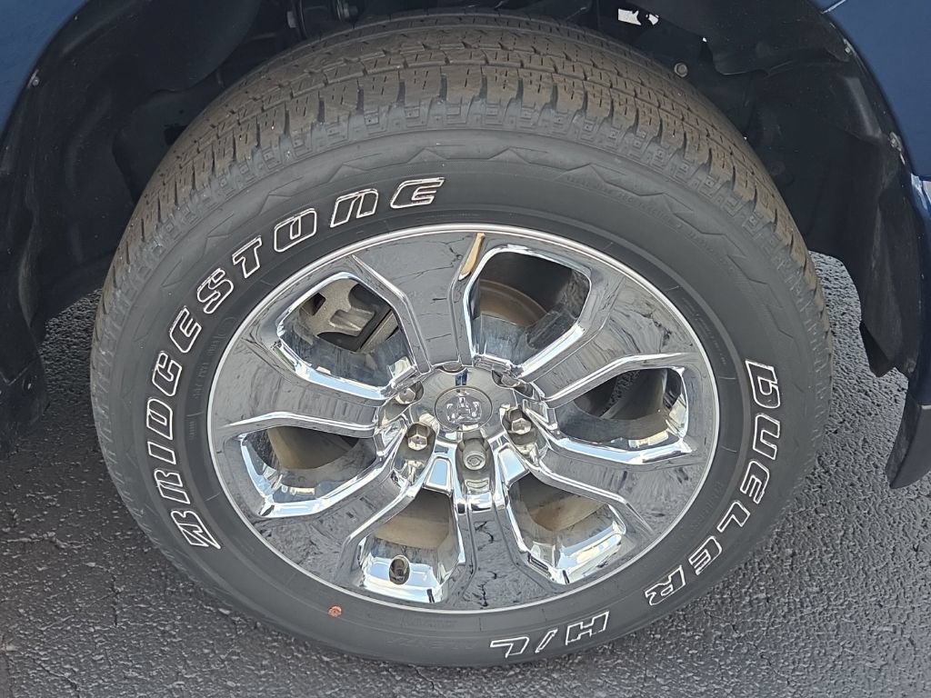 Used 2023 RAM 1500 Big Horn AWD/4WD image 12