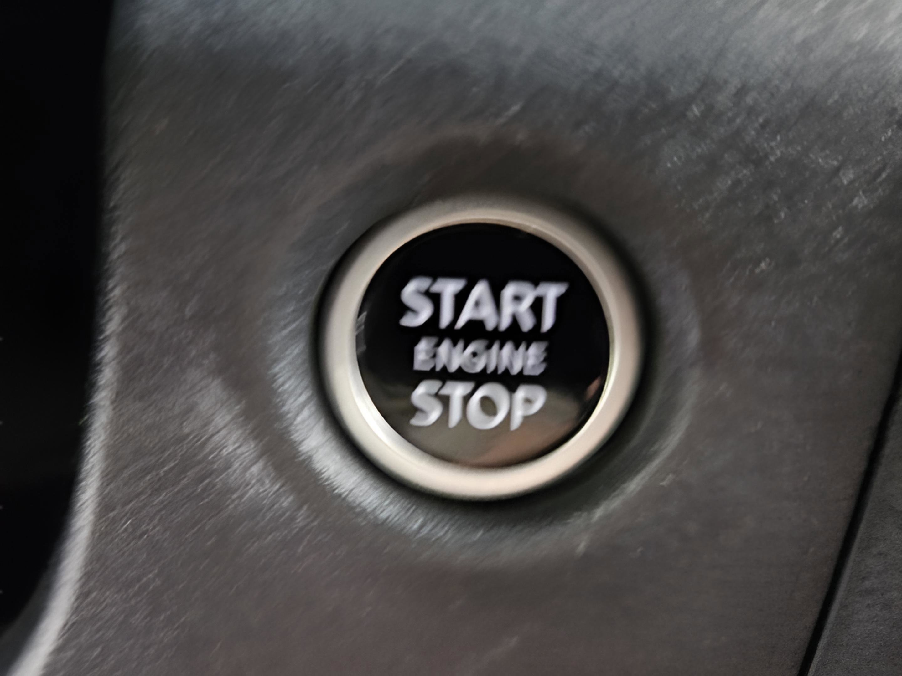 Used 2024 Nissan Frontier S w/ Technology Package image 19