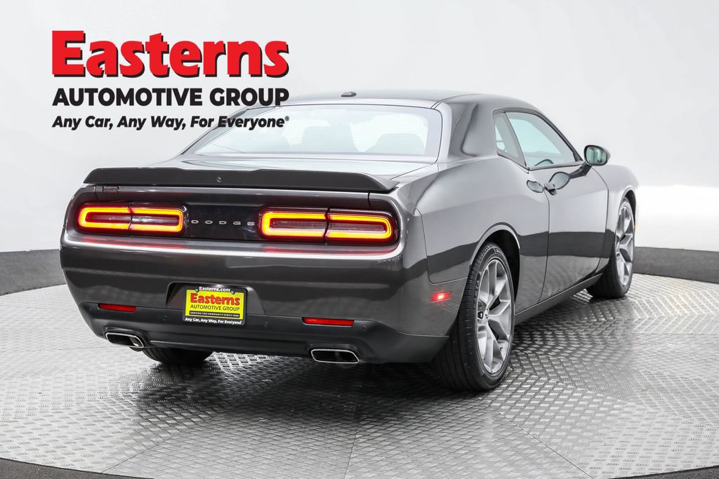 Used 2022 Dodge Challenger GT w/ Driver Convenience Group image 5