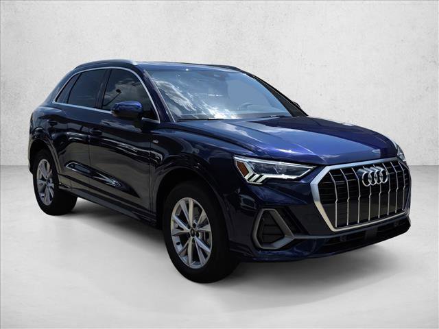 Certified 2025 Audi Q3 2.0T Premium w/ Convenience Package AWD/4WD video 3