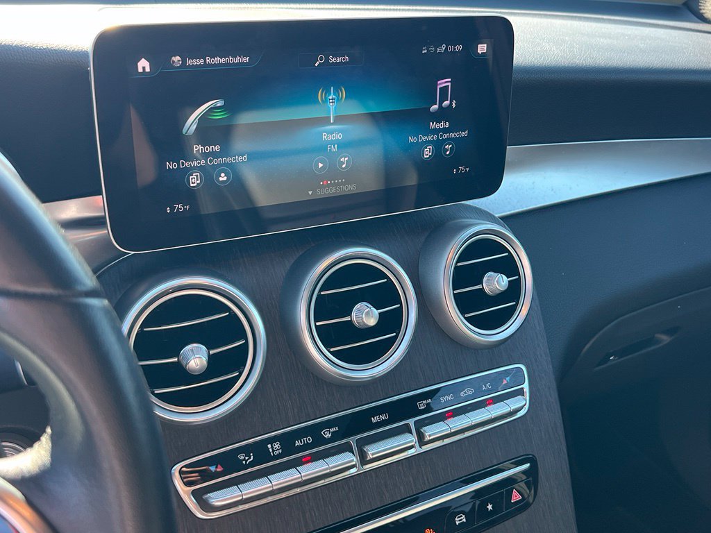 Used 2020 Mercedes-Benz GLC 300 4MATIC image 37