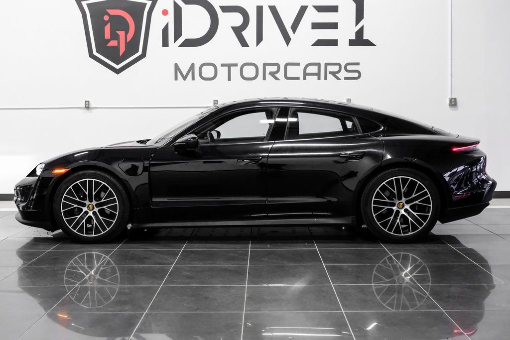 Used 2023 Porsche Taycan w/ Premium Package image 21