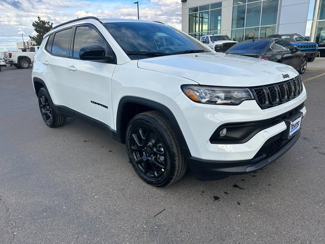 New 2026 Jeep Compass Latitude