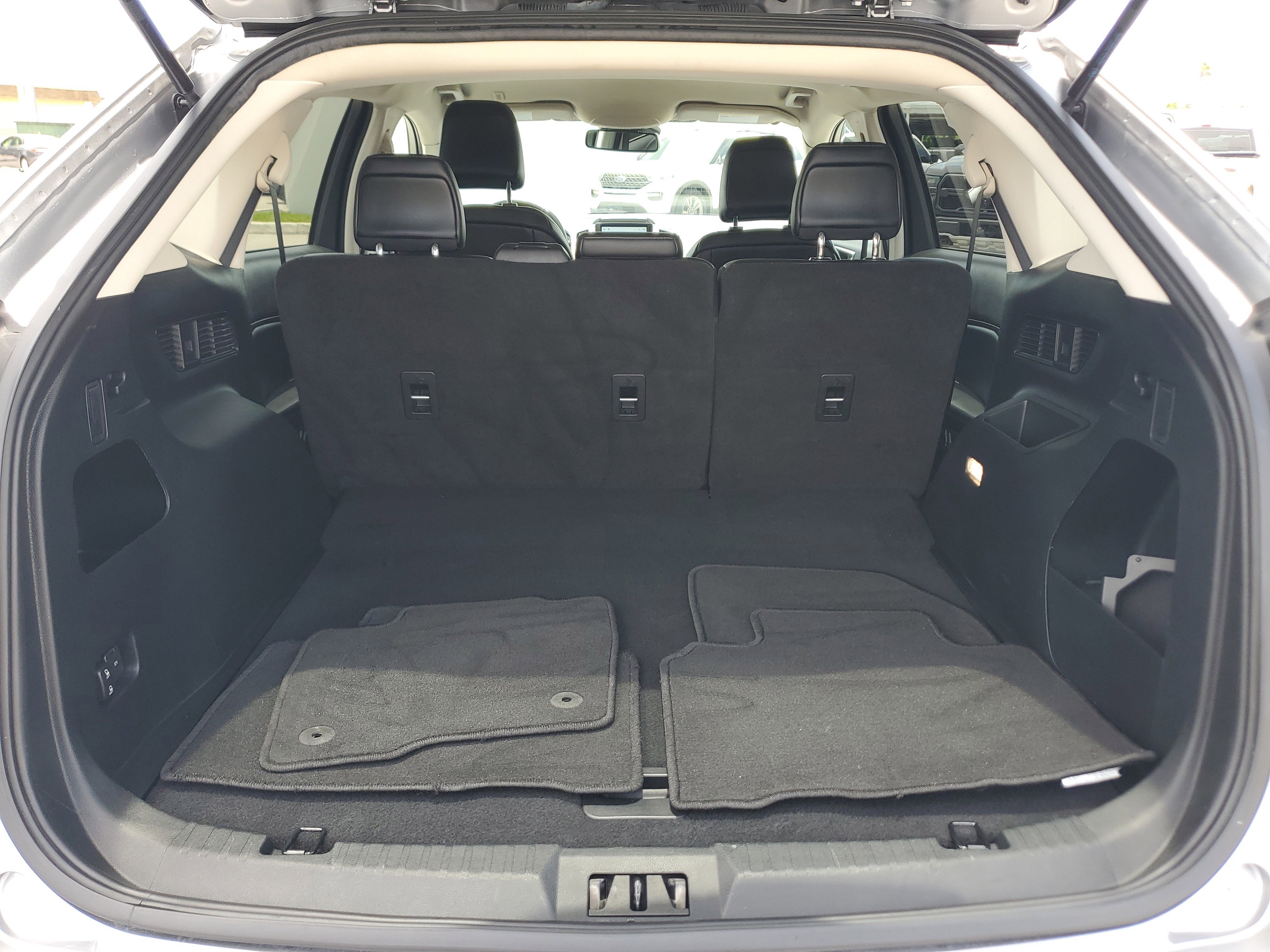 Used 2022 Ford Edge SEL image 14