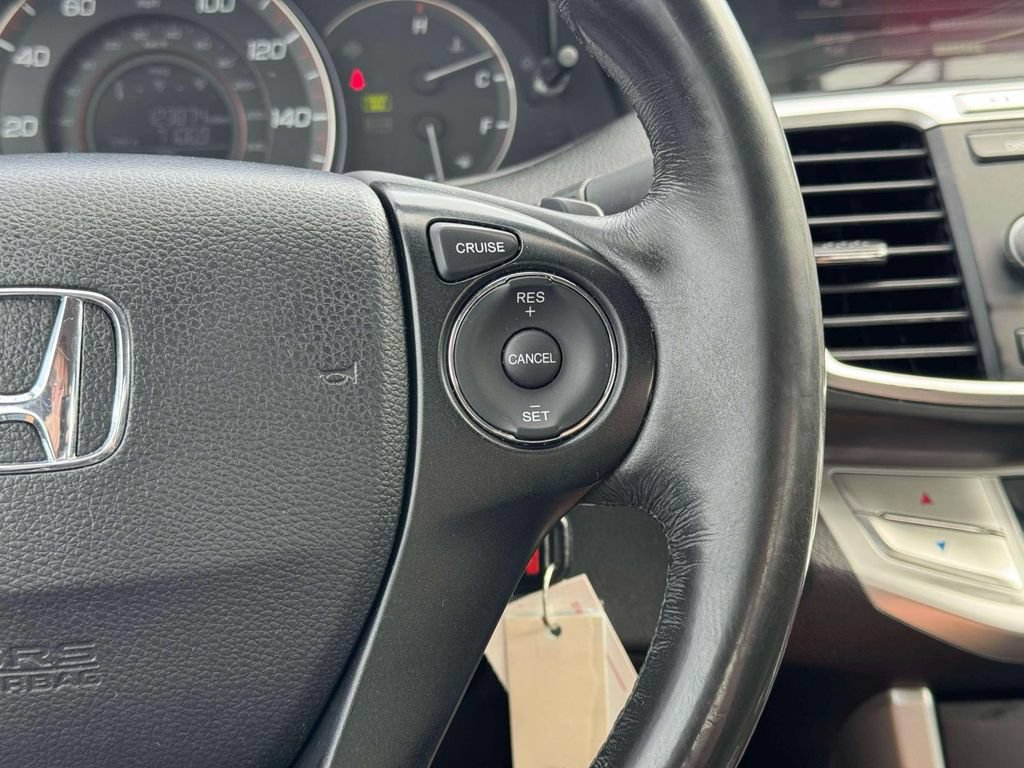 Used 2014 Honda Accord Sport image 25