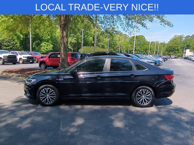 Used 2019 Volkswagen Jetta SEL FWD image 2