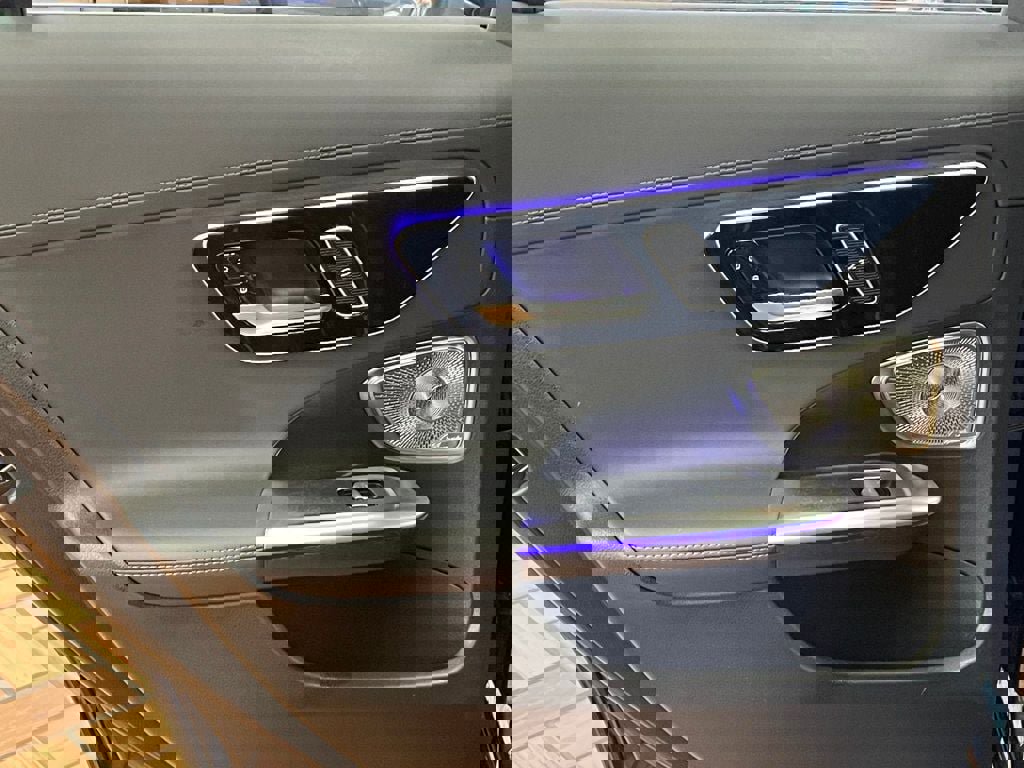 Used 2024 Mercedes-Benz C 63 AMG S image 32