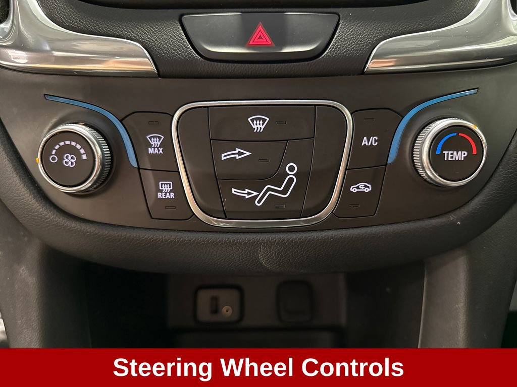 Used 2018 Chevrolet Equinox LT AWD/4WD image 15