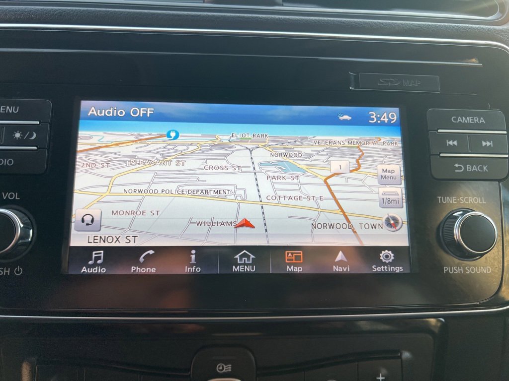 Used 2018 Nissan Leaf SV w/ SV Technology Package image 21