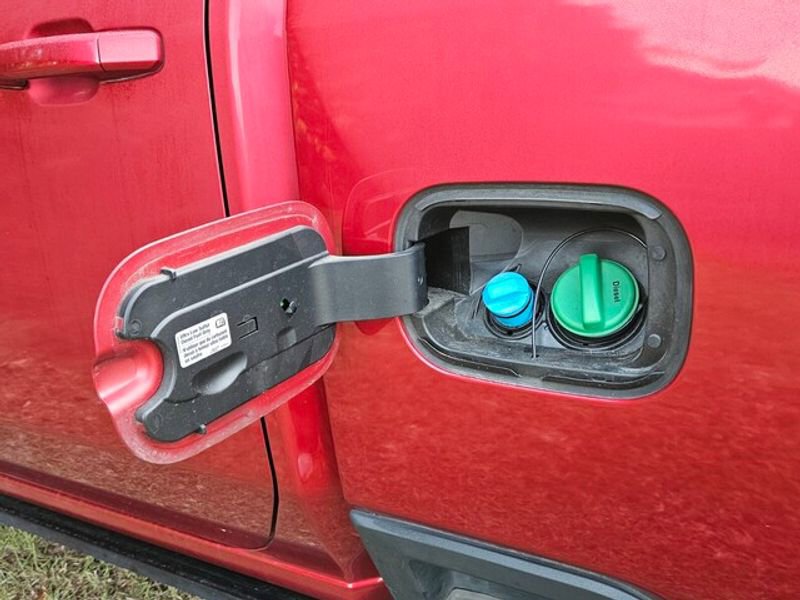 Used 2024 GMC Sierra 2500 AT4 w/ AT4 Premium Plus Package image 10