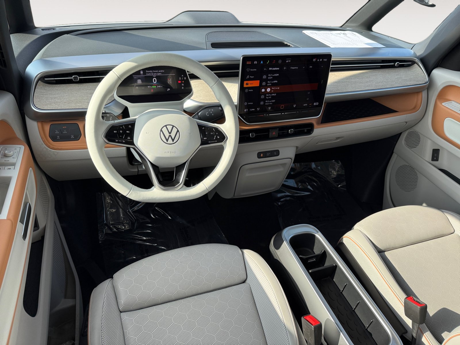 Certified 2025 Volkswagen ID. Buzz 1st Edition RWD image 15