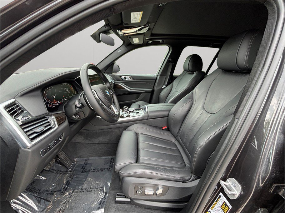 Used 2021 BMW X5 sDrive40i w/ Convenience Package RWD image 2