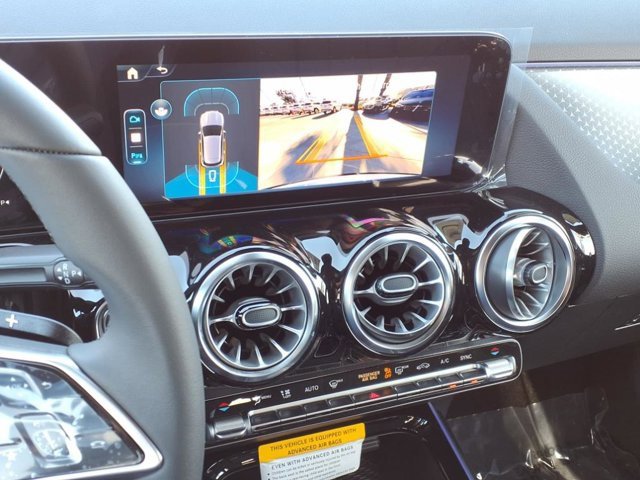 New 2026 Mercedes-Benz GLA 250 image 6