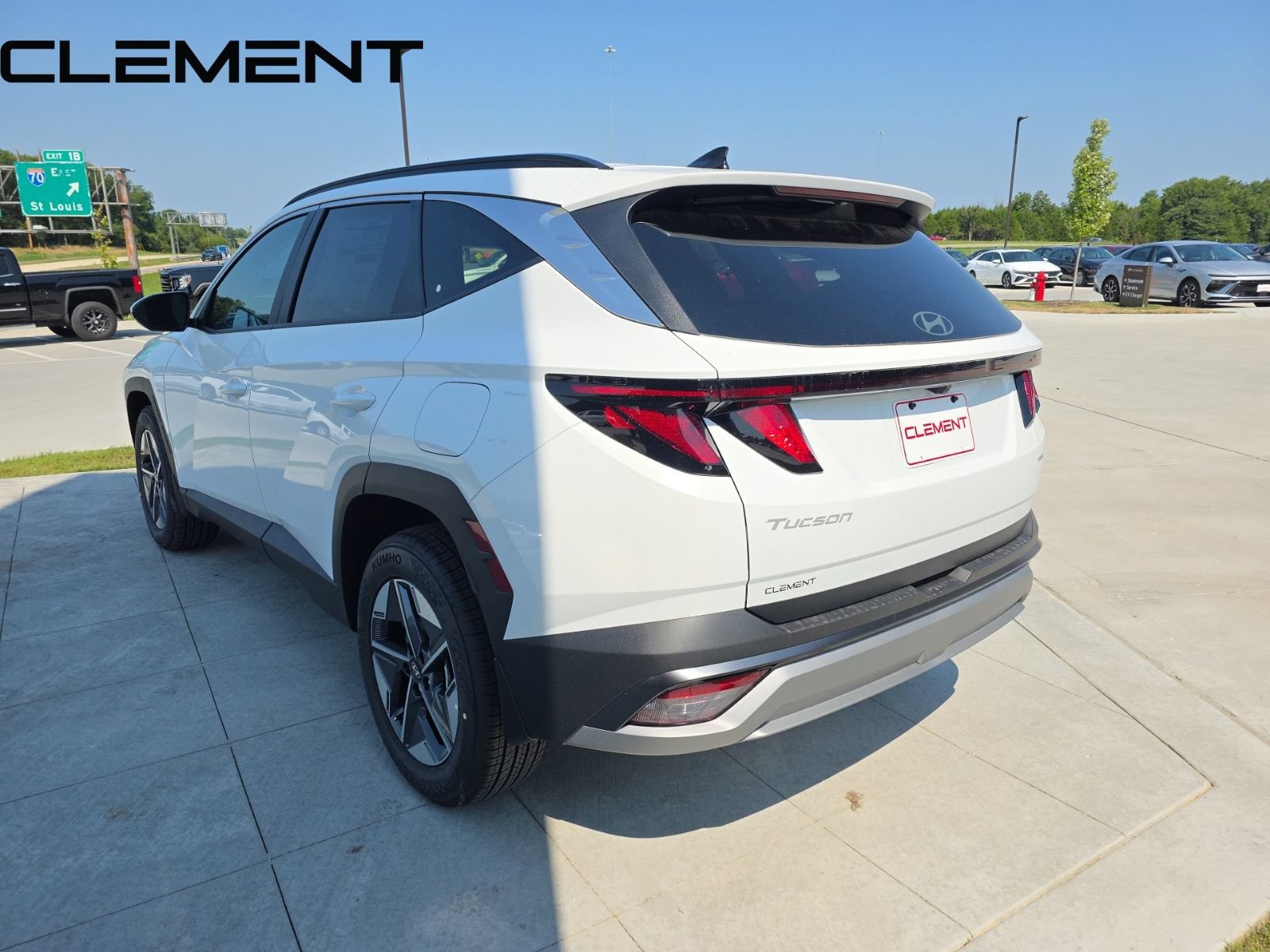 Certified 2025 Hyundai Tucson SEL AWD/4WD image 12