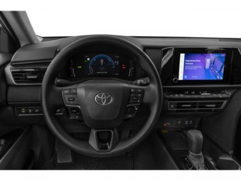 Used 2025 Toyota Camry LE w/ Convenience Package FWD image 6