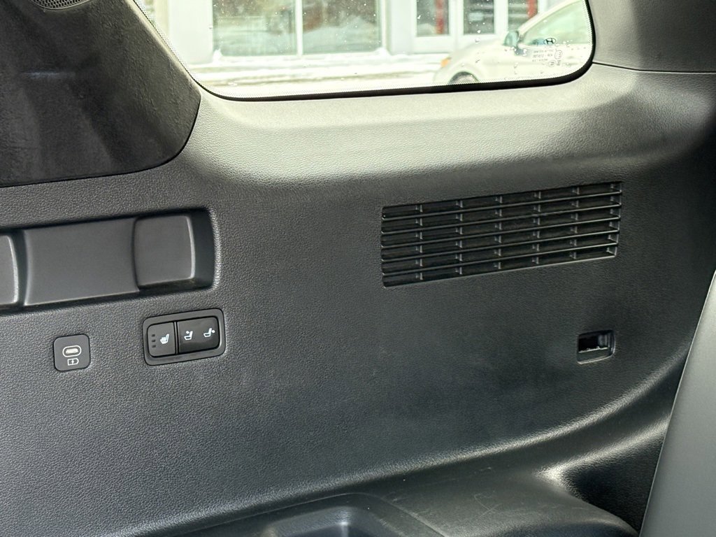 Used 2024 Hyundai Palisade Calligraphy image 18