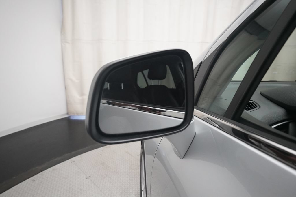 Used 2020 Chevrolet Trax LT w/ LT Convenience Package FWD image 24
