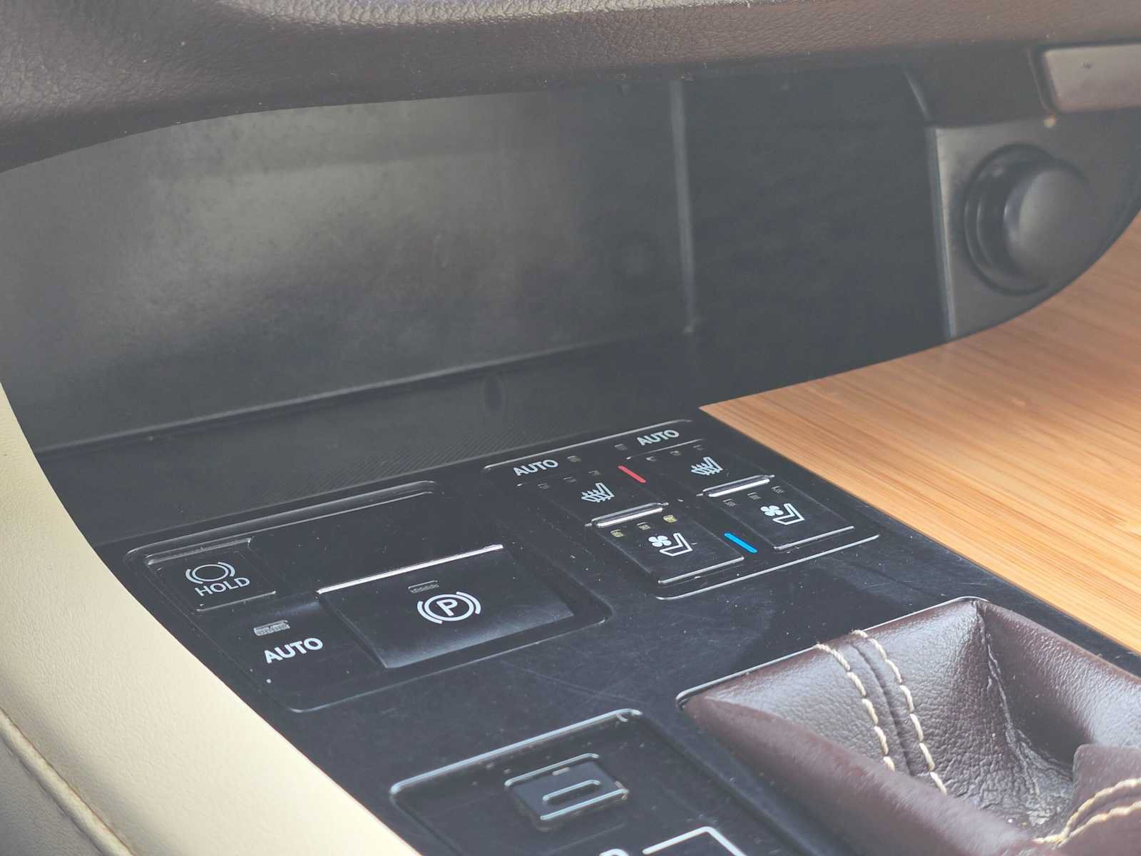 Used 2018 Lexus RX 350L AWD image 37