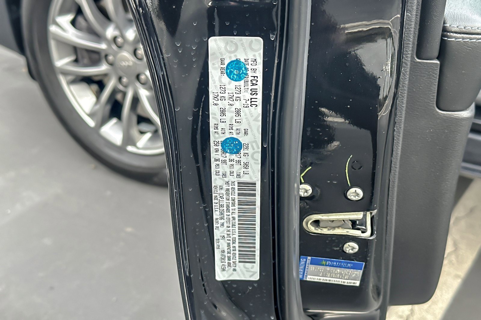 Used 2020 Jeep Cherokee Latitude Plus image 27