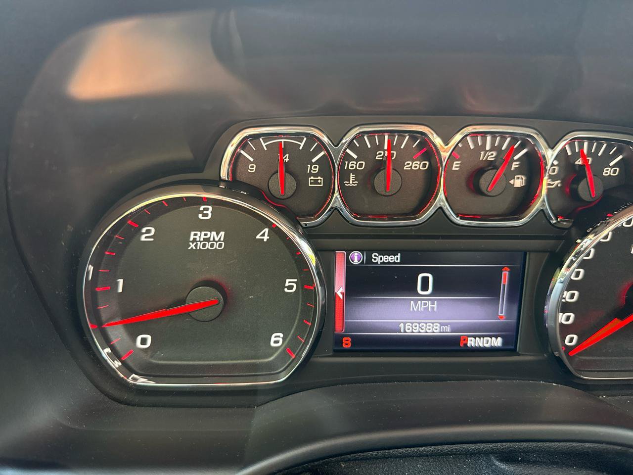 Used 2015 GMC Yukon SLT AWD/4WD image 16