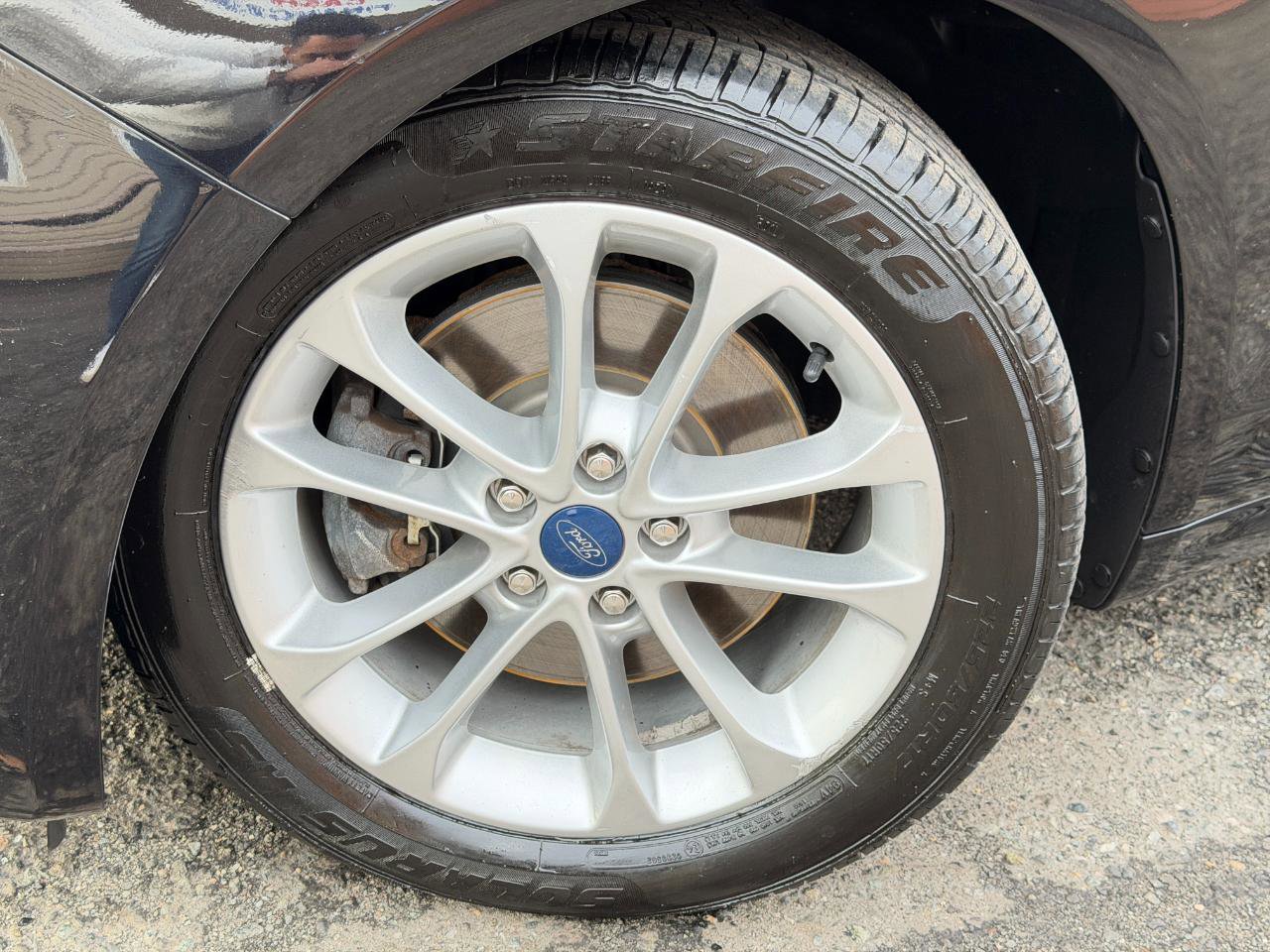Used 2019 Ford Fusion Energi Titanium FWD image 82