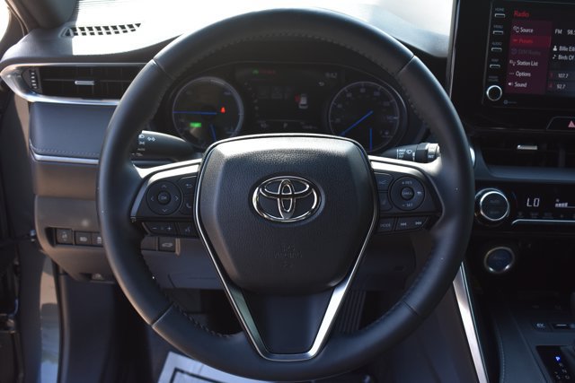 Used 2021 Toyota Venza XLE AWD/4WD image 21