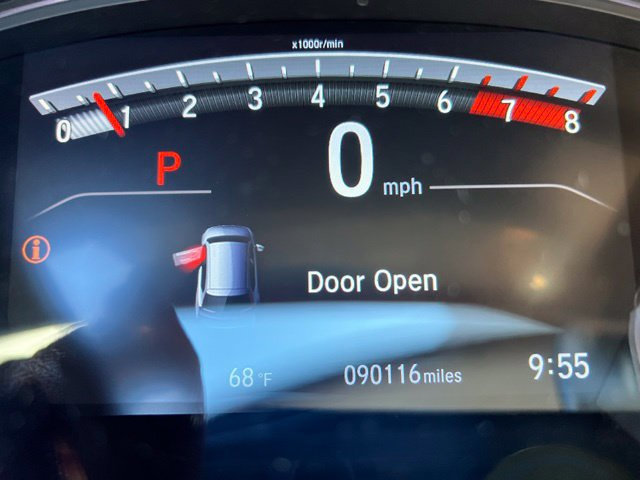 Used 2019 Honda CR-V Touring image 11