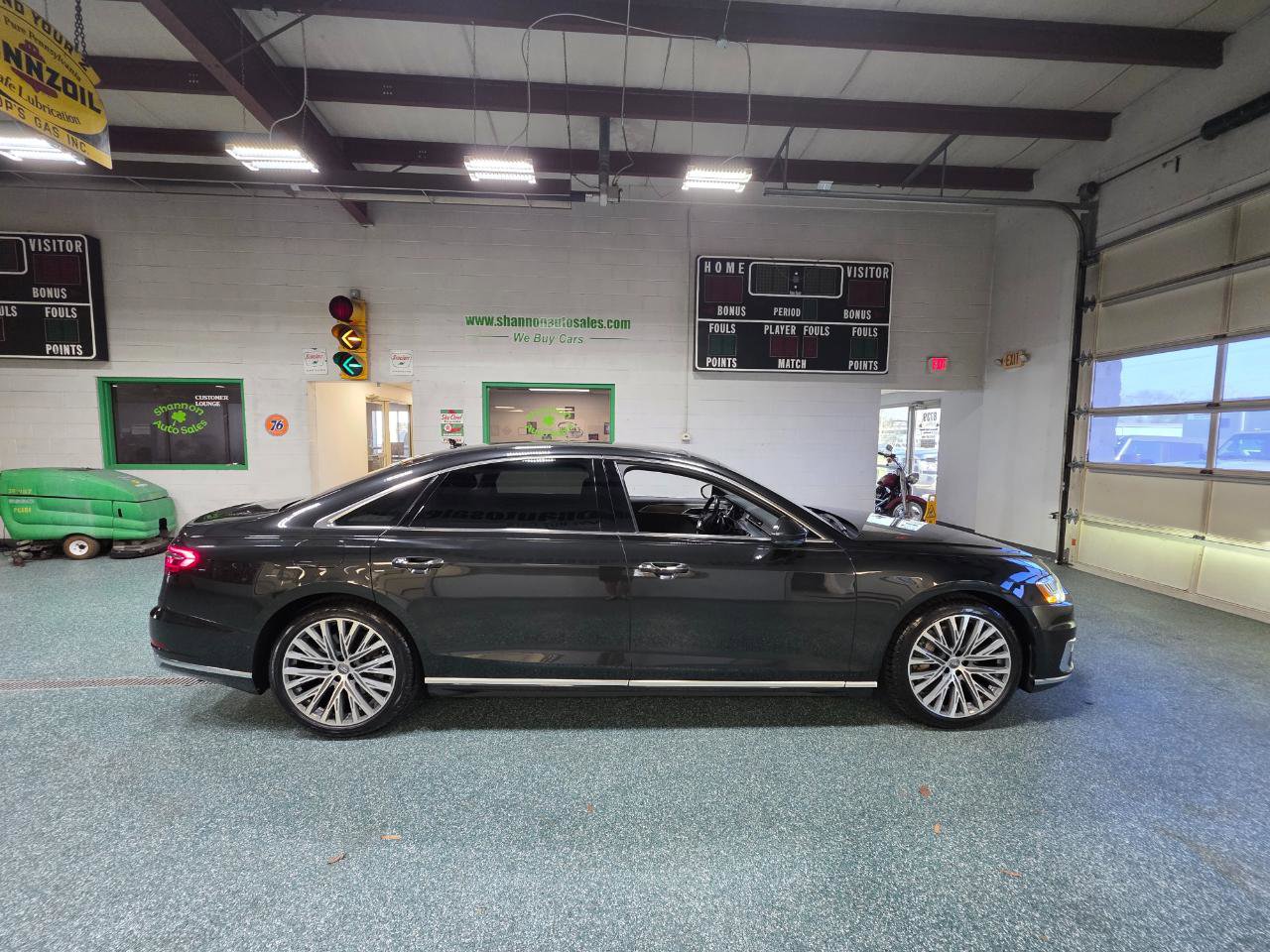 Used 2019 Audi A8 L 3.0T w/ Executive Package image 5