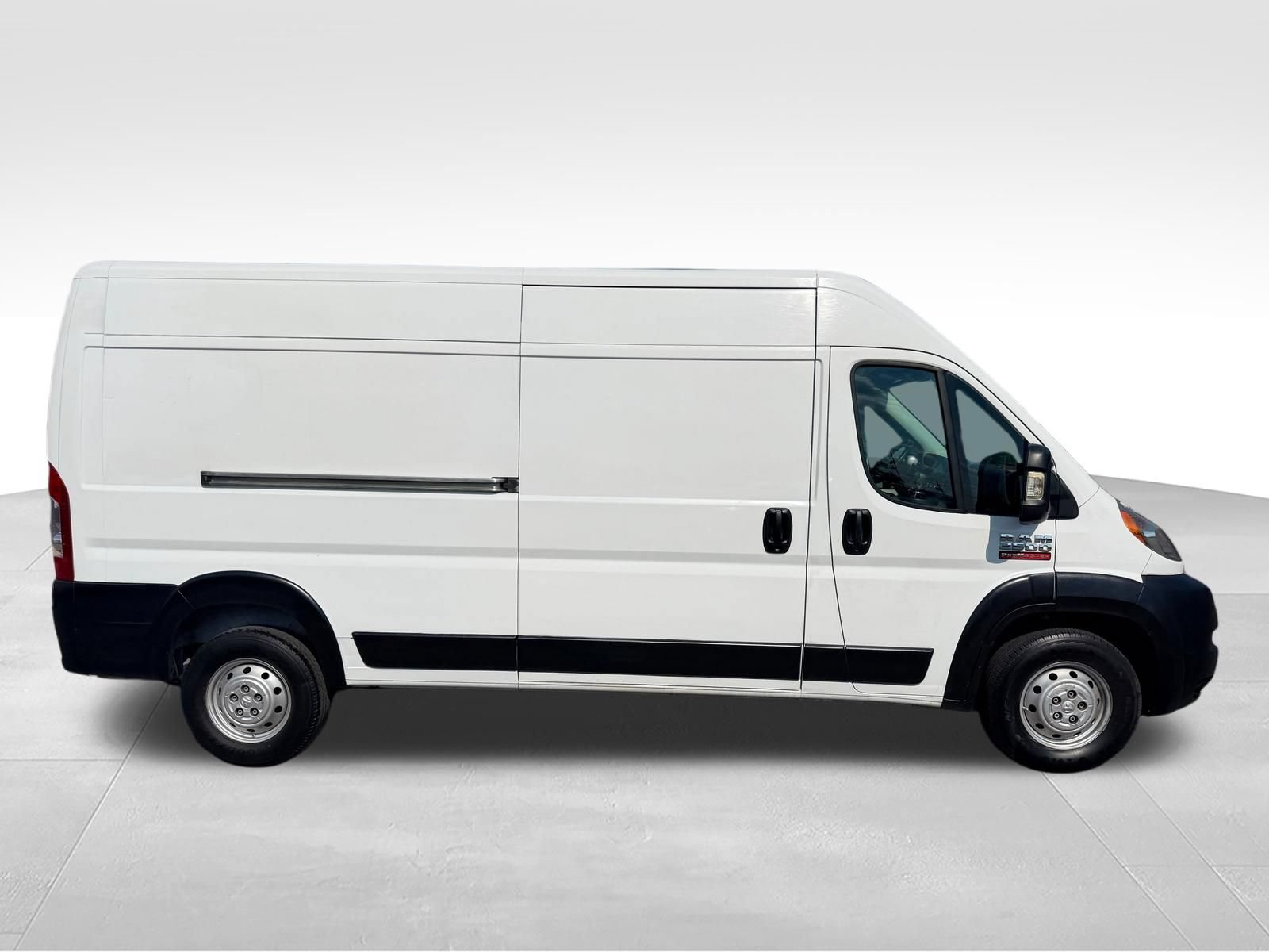 Used 2017 RAM ProMaster 2500 FWD image 8