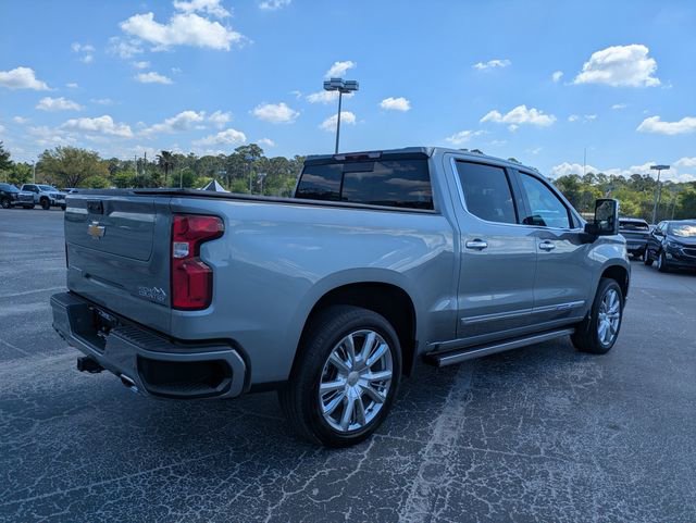 Certified 2024 Chevrolet Silverado 1500 High Country w/ High Country Premium Package AWD/4WD image 7