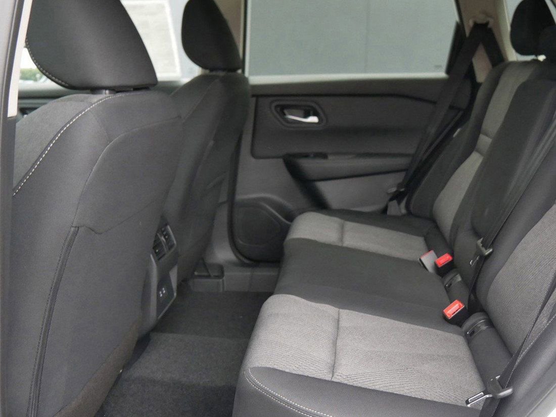 New 2026 Nissan Rogue SV w/ Cold Weather Package image 6