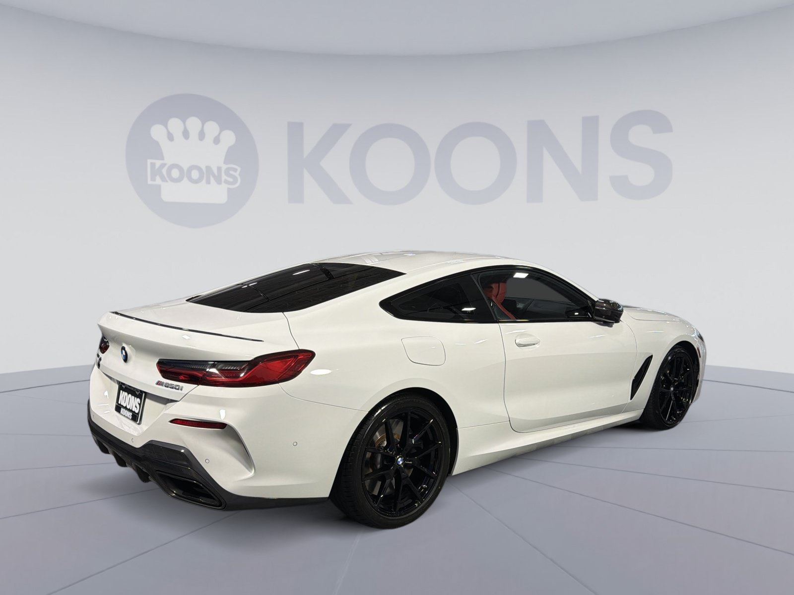 Used 2025 BMW M850i xDrive Coupe w/ M Carbon Exterior Package AWD/4WD image 7