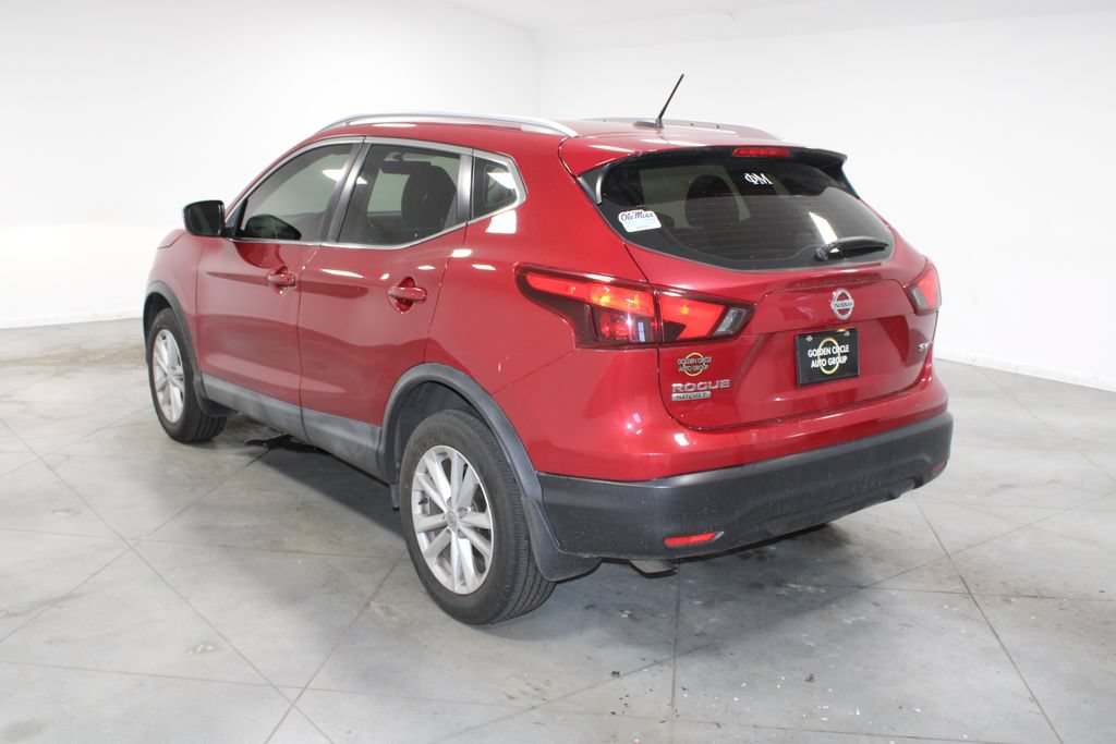 Used 2017 Nissan Rogue Sport SV w/ SV All-Weather Package FWD image 7